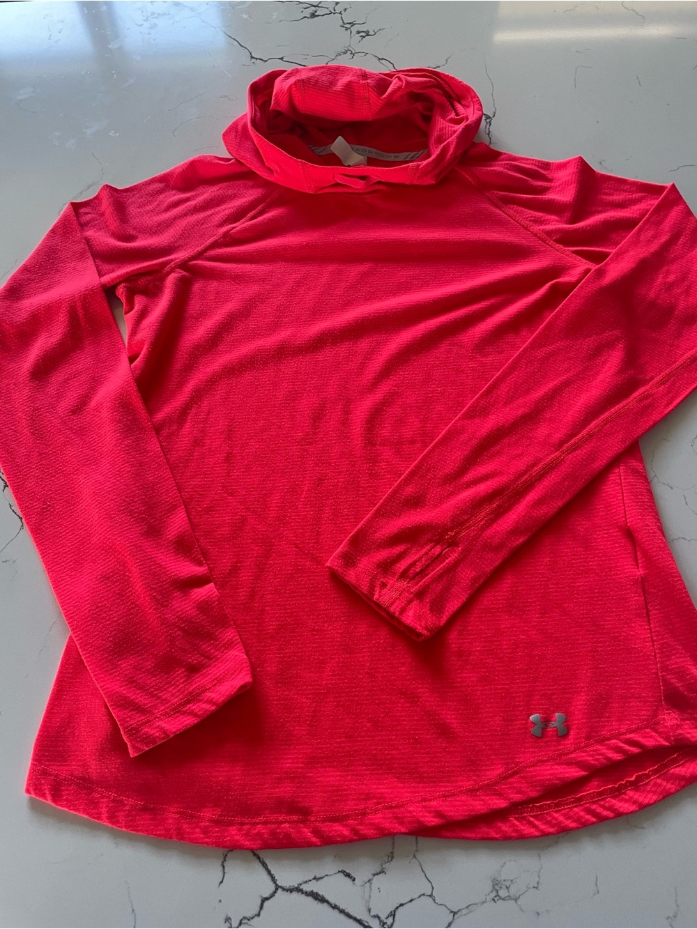 Under Armour Women’s Bright Pink Long-Sleeve Performance Top